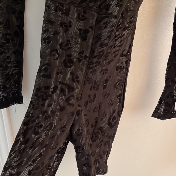 Cheetah print play suit - Picture 2 of 4